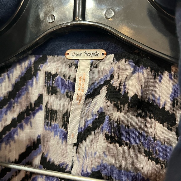 Free People Pleated Swing Coat Navy Blue Women’s Size 8 - Picture 4 of 4